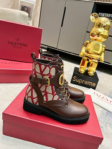 Picture of Valentino Shoes Women _SKUfw147887086fw